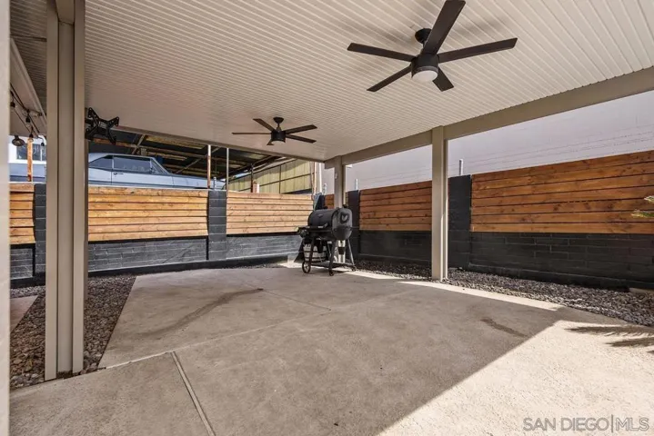 1211 E Mission Road, Fallbrook, California 92028