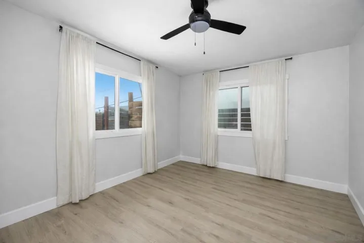 Personal items in 4th bedroom were removed using AI. Link to original photo https://drive.google.com/file/d/1AjyFut6a5l1Kmwf9KtdVQXUh1fI60gTF/view?usp=sharing