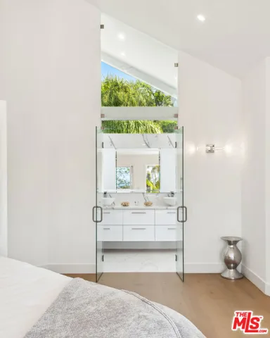29675 Harvester Road, Malibu, California 90265