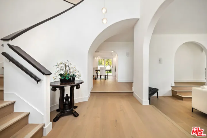 29675 Harvester Road, Malibu, California 90265