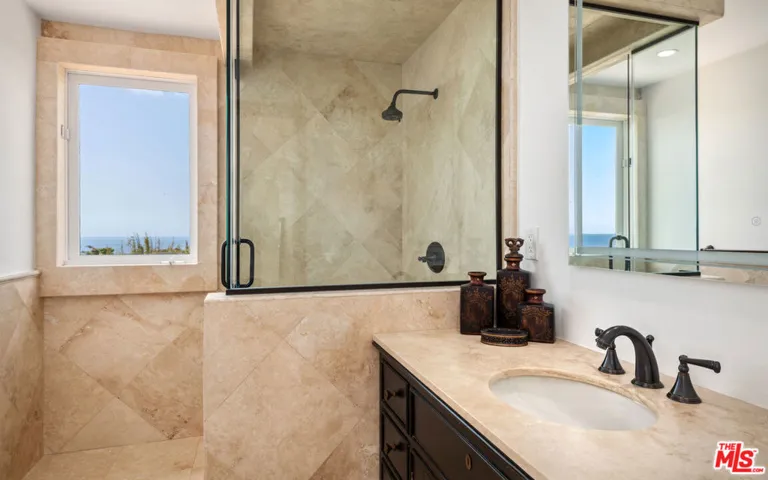 29675 Harvester Road, Malibu, California 90265