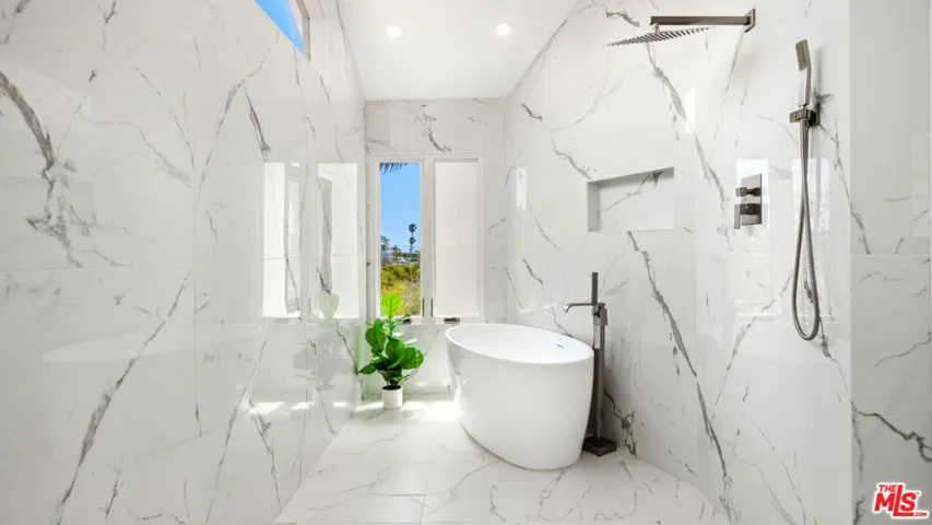 29675 Harvester Road, Malibu, California 90265