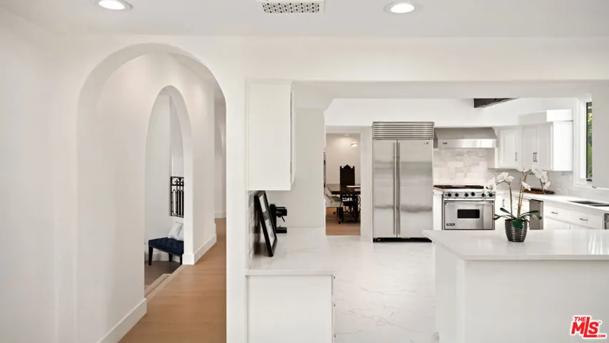 29675 Harvester Road, Malibu, California 90265