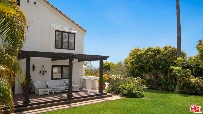 29675 Harvester Road, Malibu, California 90265