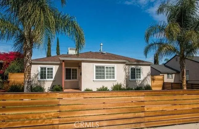 17827 Burbank Boulevard, Encino, California 91316