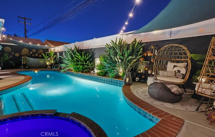 2713 Flangel, Lakewood, California 90712