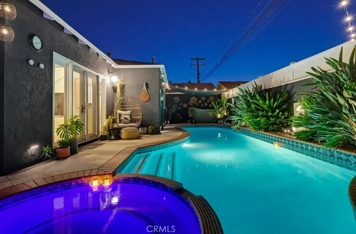 2713 Flangel, Lakewood, California 90712