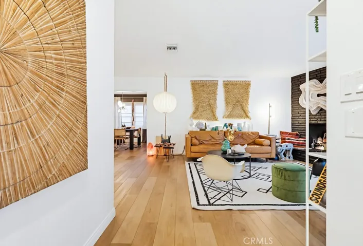 2713 Flangel, Lakewood, California 90712