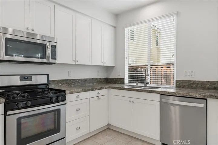 425 Colony Drive, Fullerton, California 92832