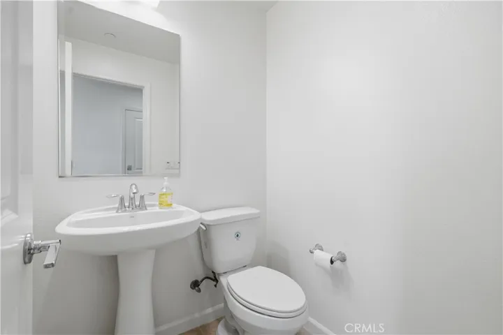 425 Colony Drive, Fullerton, California 92832