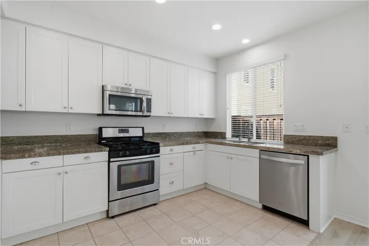 425 Colony Drive, Fullerton, California 92832