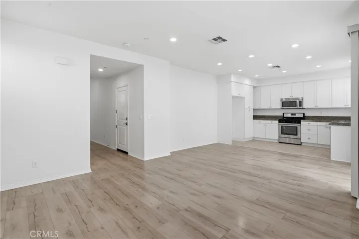 425 Colony Drive, Fullerton, California 92832