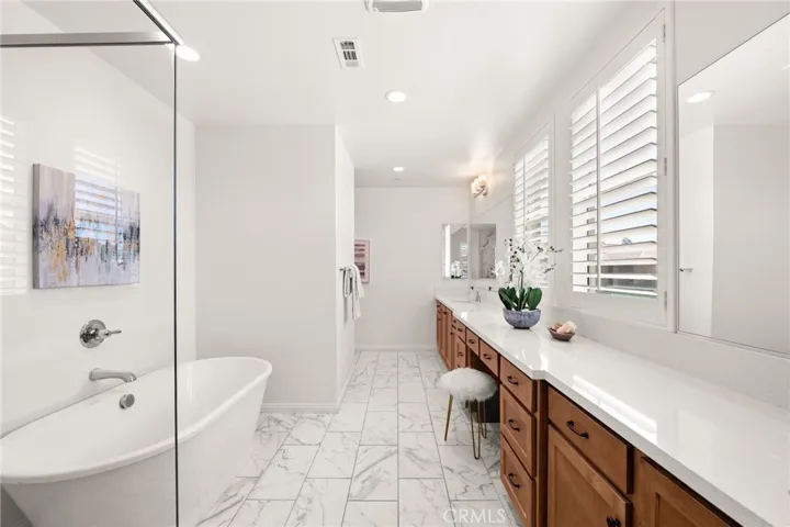 32448 Toyon Road, Temecula, California 92591