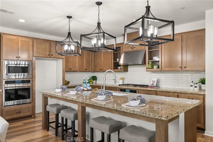 32448 Toyon Road, Temecula, California 92591