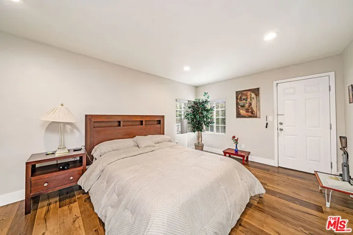 1002 W 131st Street, Gardena, California 90247