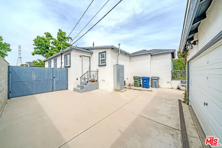 1002 W 131st Street, Gardena, California 90247