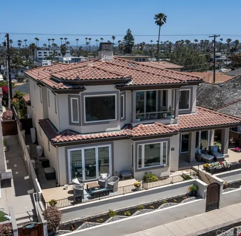 1922 S Pacific St., Oceanside, California 92054