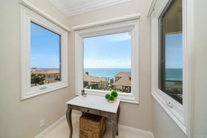 1922 S Pacific St., Oceanside, California 92054