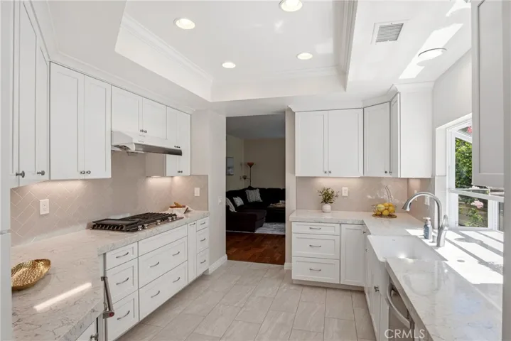 Renovated, expansive kitchen