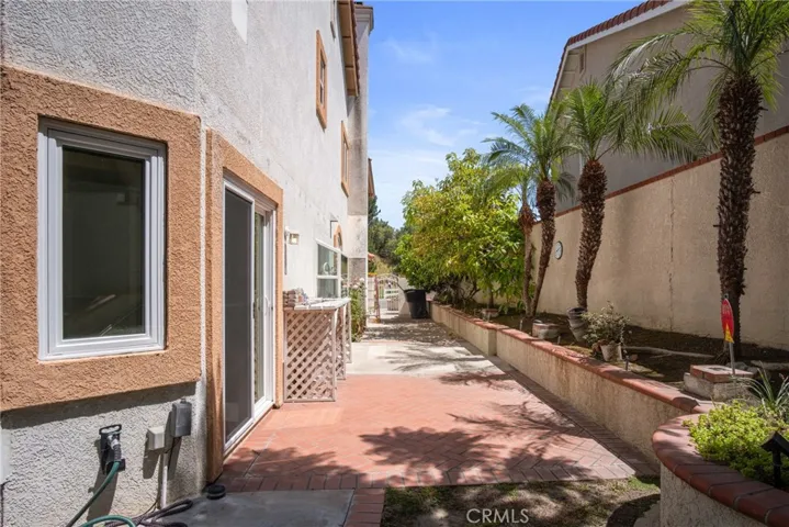 Side yard