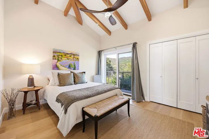 27008 Old Chimney Road, Malibu, California 90265