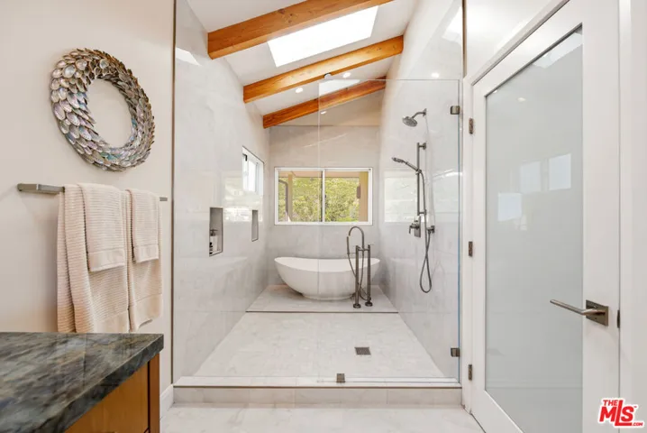 27008 Old Chimney Road, Malibu, California 90265