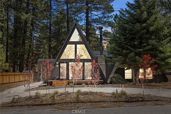 605 Ponderosa, Big Bear Lake, California 92315