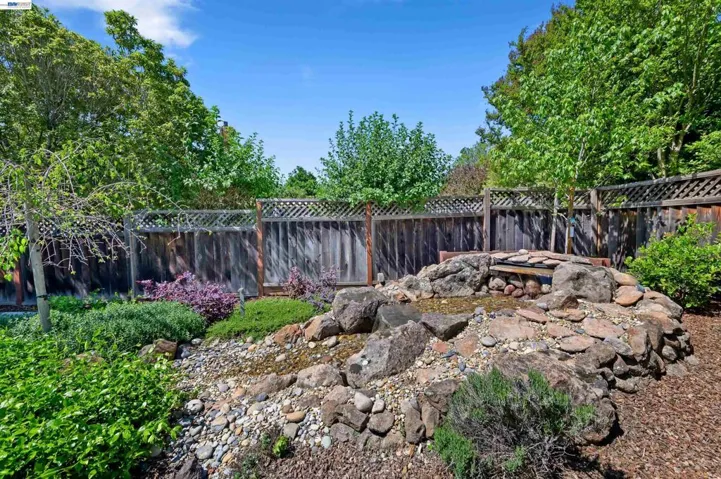 4767 Del Valle Pkwy, Pleasanton, California 94566