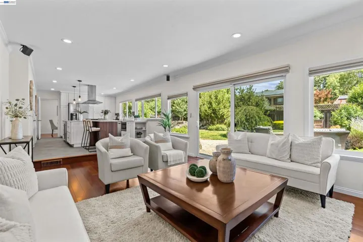 4767 Del Valle Pkwy, Pleasanton, California 94566
