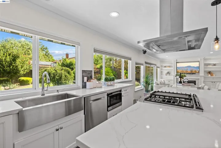 4767 Del Valle Pkwy, Pleasanton, California 94566