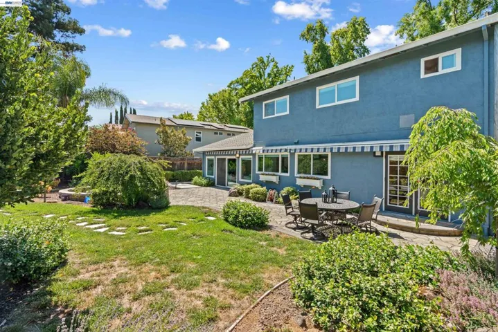 4767 Del Valle Pkwy, Pleasanton, California 94566