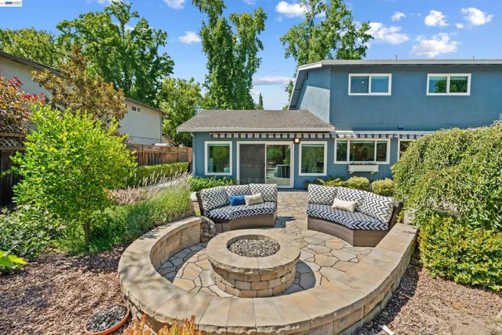 4767 Del Valle Pkwy, Pleasanton, California 94566