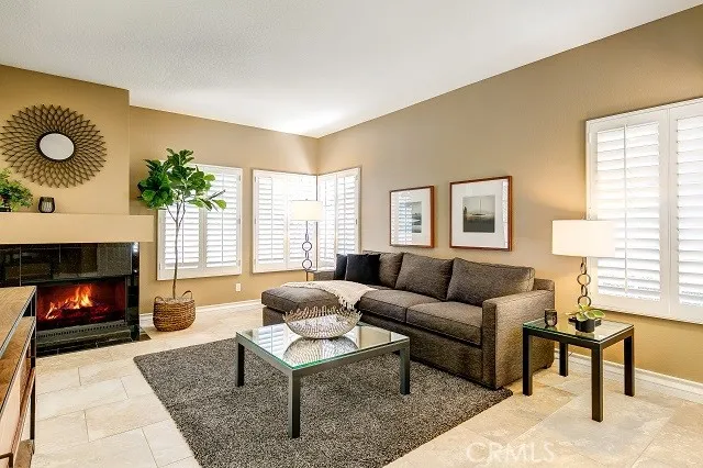 2439 Paseo Circulo, Tustin, California 92782