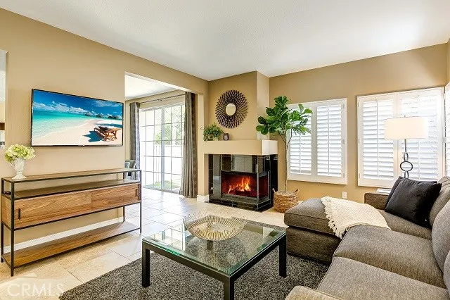 2439 Paseo Circulo, Tustin, California 92782
