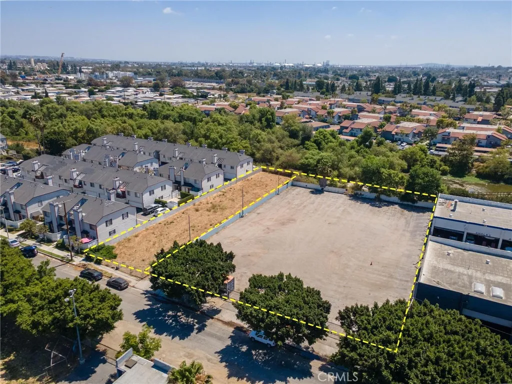 only the paved portion is for lease
