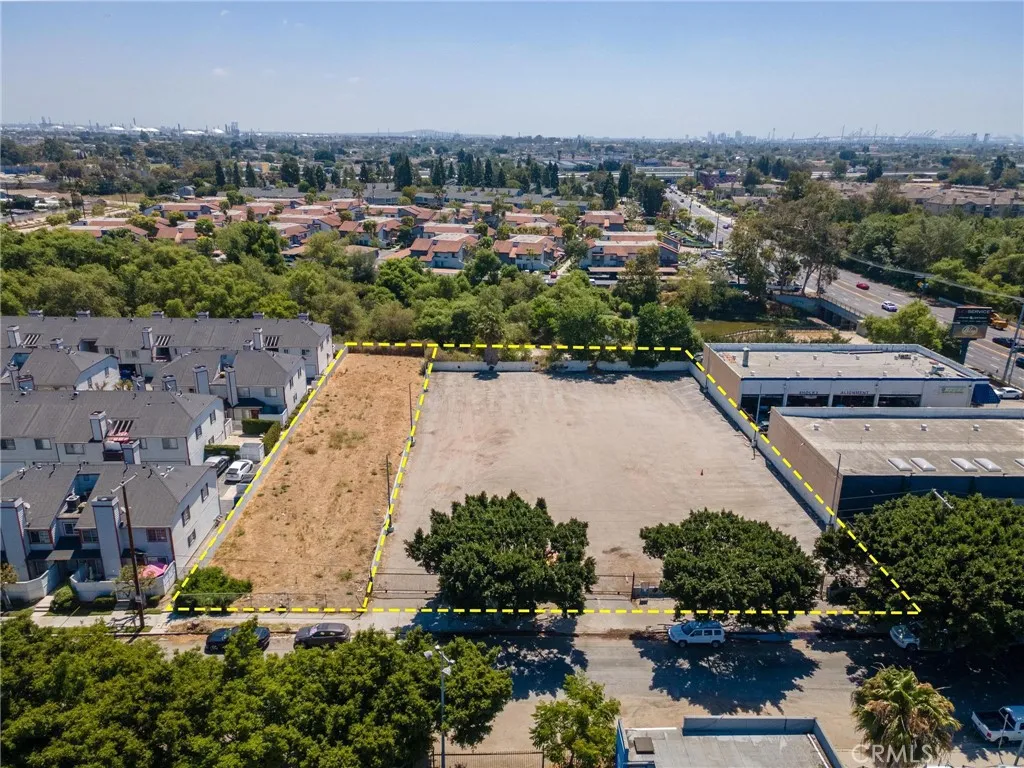 only the paved portion is for lease