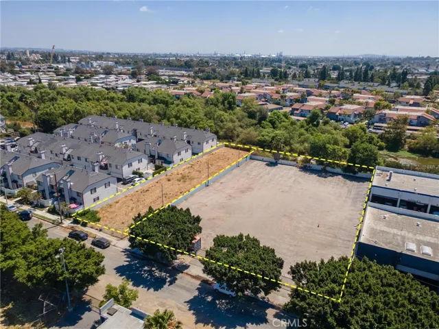 only the paved portion is for lease