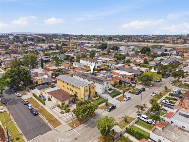 210 W. 105th Street, Los Angeles, California 90003