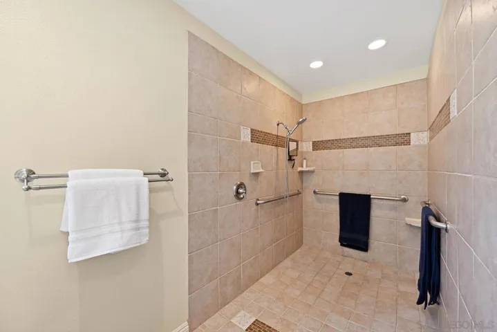 Primary Bath/Spa