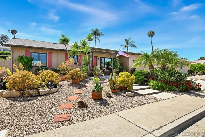 , San Diego, California 92128