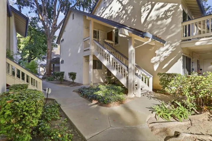 2217 Summereve Court, San Jose, California 95122