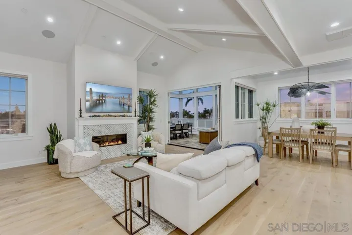 478 Orange Ave, Coronado, California 92118