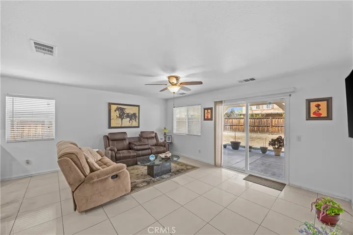 45020 Sonia, Lake Elsinore, California 92532