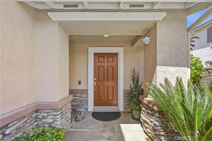 45020 Sonia, Lake Elsinore, California 92532