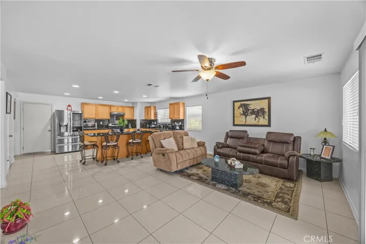 45020 Sonia, Lake Elsinore, California 92532