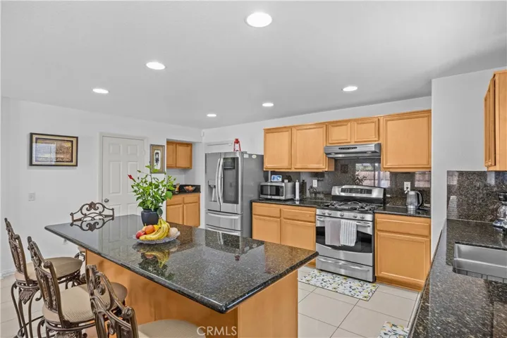 45020 Sonia, Lake Elsinore, California 92532