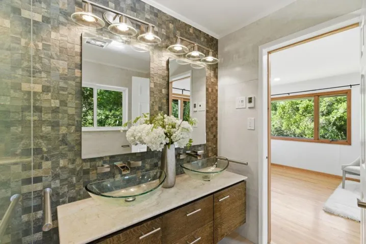 17515 Upper East Zayante Road, Los Gatos, California 95033