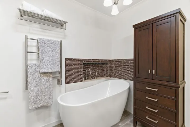 17515 Upper East Zayante Road, Los Gatos, California 95033