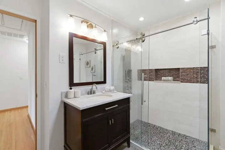 17515 Upper East Zayante Road, Los Gatos, California 95033