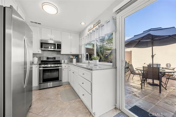 1416 N Stoneyhaven Lane, Anaheim, California 92801